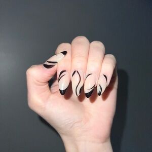Black and Cream Abstract Nail Art Press On Nails
